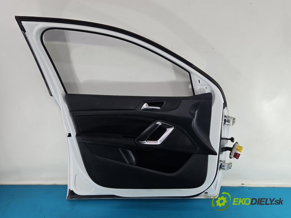 Peugeot 308 II 2013-2021 1.2 12V 110 HP manual 81 kW 1199 cm3 5- dvere predné ľavé  (Kľučka dverí ostatné)