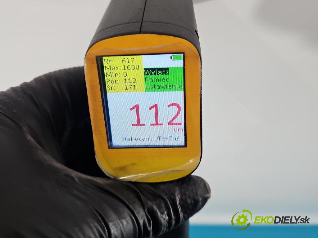 Peugeot 308 II 2013-2021 1.2 12V 110 HP manual 81 kW 1199 cm3 5- dvere predné ľavé  (Kľučka dverí ostatné)