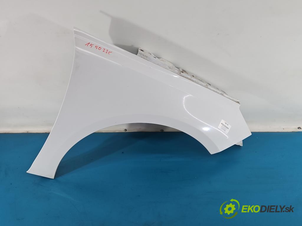 Peugeot 308 II 2013-2021 1.2 12V 110 HP manual 81 kW 1199 cm3 5- blatník predné pravý  (Kľučka dverí ostatné)