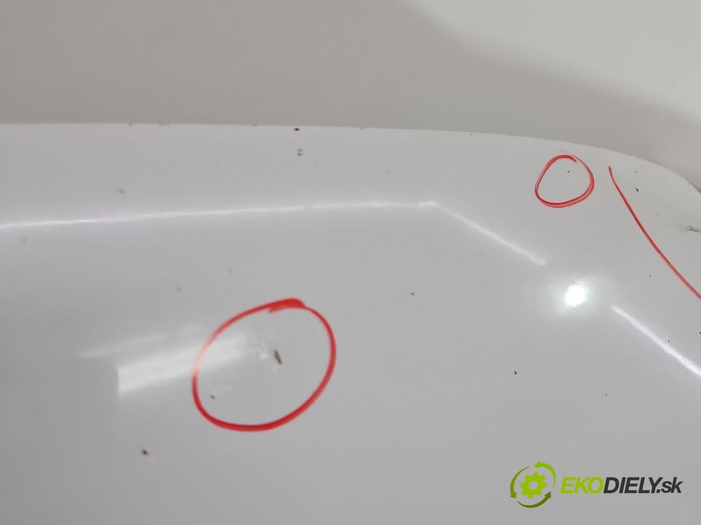 Peugeot 308 II 2013-2021 1.2 12V 110 hp manual 81 kW 1199 cm3 5- kapota přední