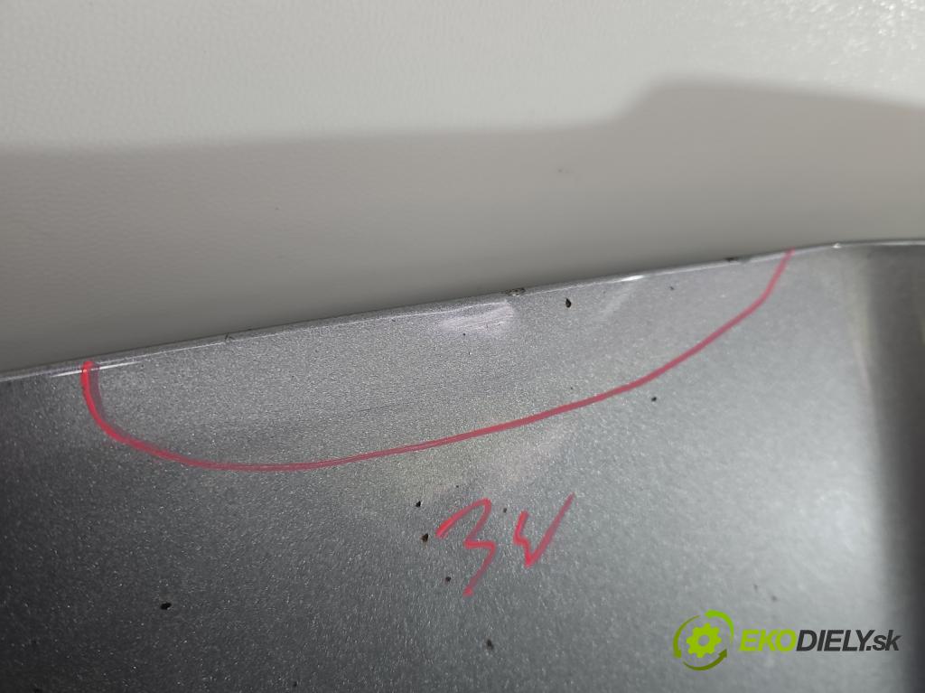 Toyota Auris I 2006-2013 2.0 D4D 126 hp manual 93 kW 1998 cm3 5- kapota přední