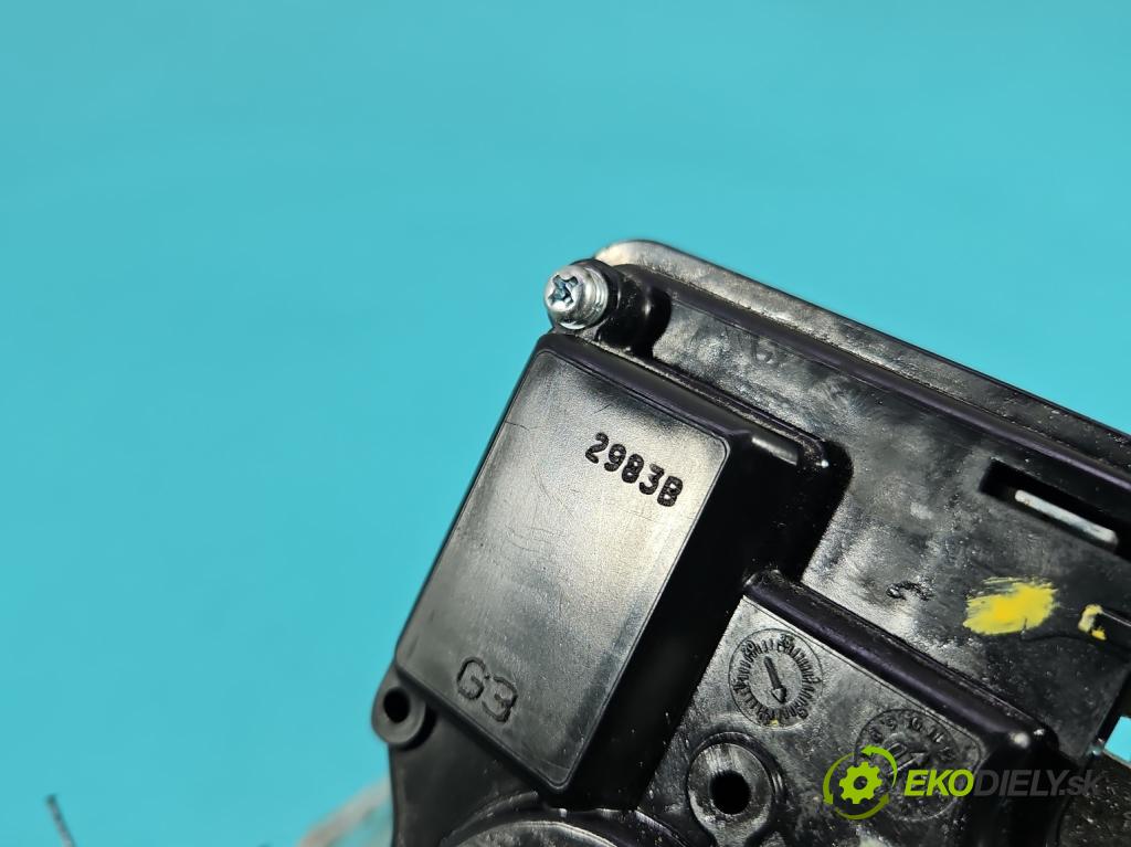 Fiat Freemont 2.0 jtd 170 HP automatic 125 kW 1956 cm3 5- zámok kufrové dvere zadné