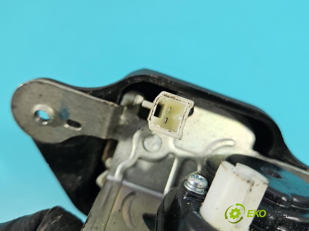 Fiat Freemont 2.0 jtd 170 HP automatic 125 kW 1956 cm3 5- zámok kufrové dvere zadné