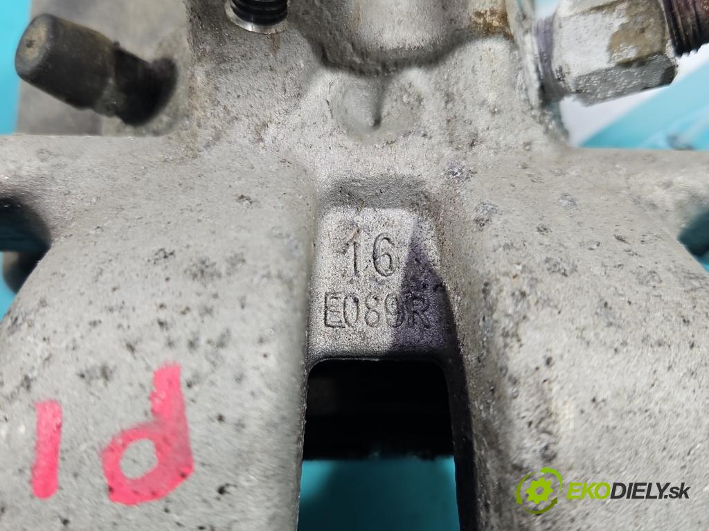 Vw Passat B6 2005-2010 1.9 tdi 105 hp manual 77 kW 1896 cm3 5- brzdič zadní pravý  (Klika dveří ostatní)