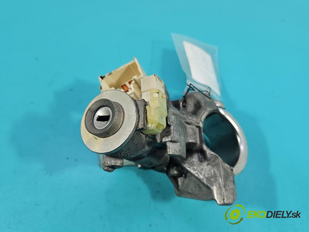 Toyota Auris I 2006-2013 2.0 D4D 126 HP manual 93 kW 1998 cm3 5- Spínačka 45020-0204 (Spínacia skrinka)