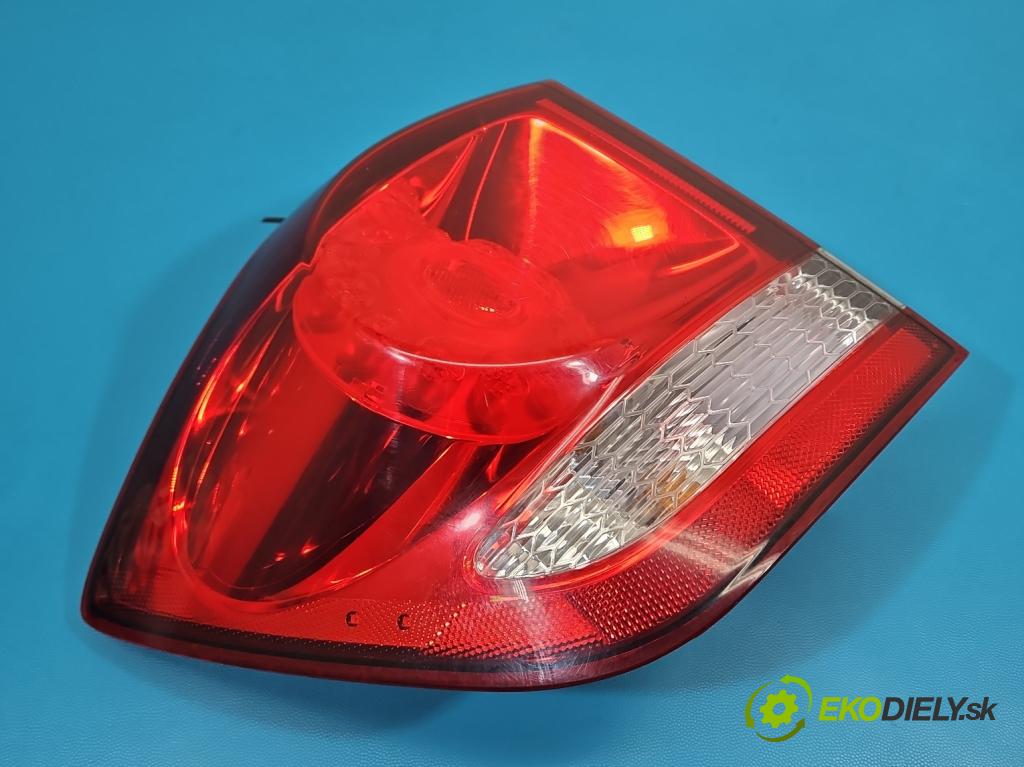 Fiat Freemont 2.0 jtd 170 HP automatic 125 kW 1956 cm3 5- svetlo / reflektor zadné ľavé 68078481AD (Kľučka dverí ostatné)