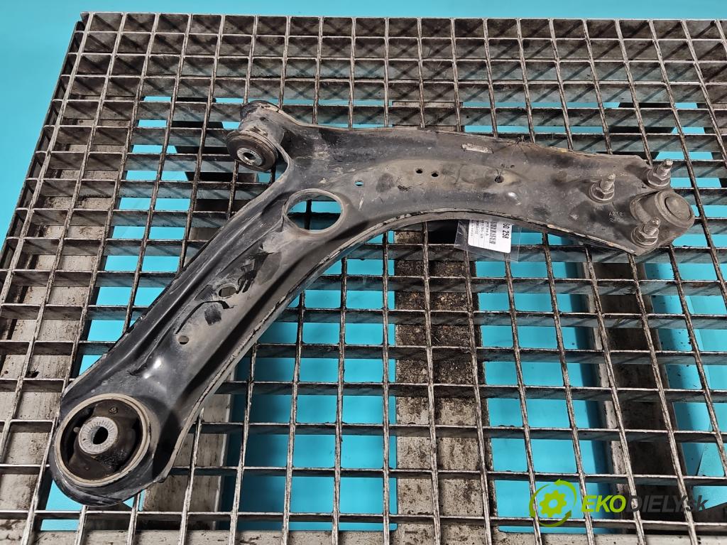 Skoda Superb III 2015-2024 2.0 tdi 150 HP automatic 110 kW 1968 cm3 5- predné ľavý  (Kľučka dverí ostatné)