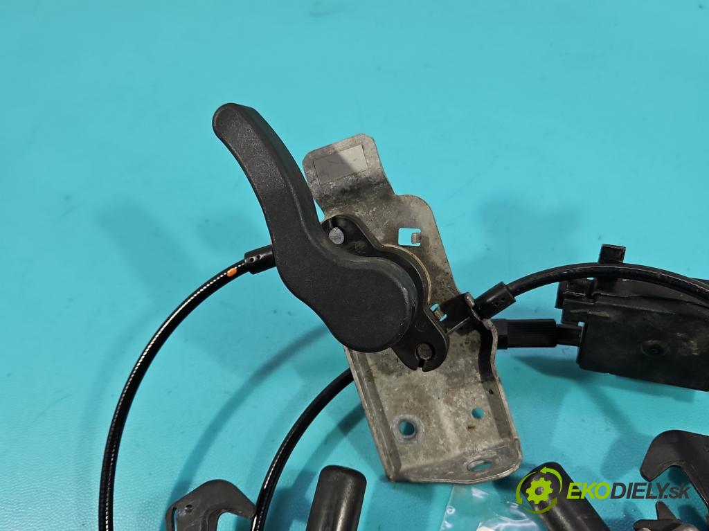 Skoda Superb III 2015-2024 2.0 tdi 150 HP automatic 110 kW 1968 cm3 5- zámok kapoty 3V0823529H