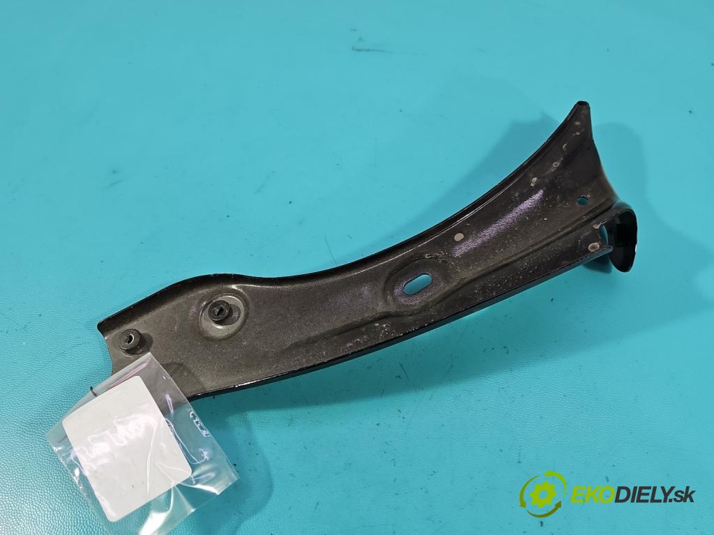 Skoda Superb III 2015-2024 2.0 tdi 150 HP automatic 110 kW 1968 cm3 5- Upevnenie: 3V0821142A