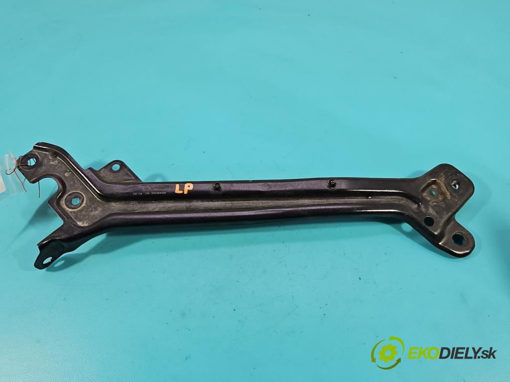 Skoda Superb III 2015-2024 2.0 tdi 150 HP automatic 110 kW 1968 cm3 5- Upevnenie: 3V0805929