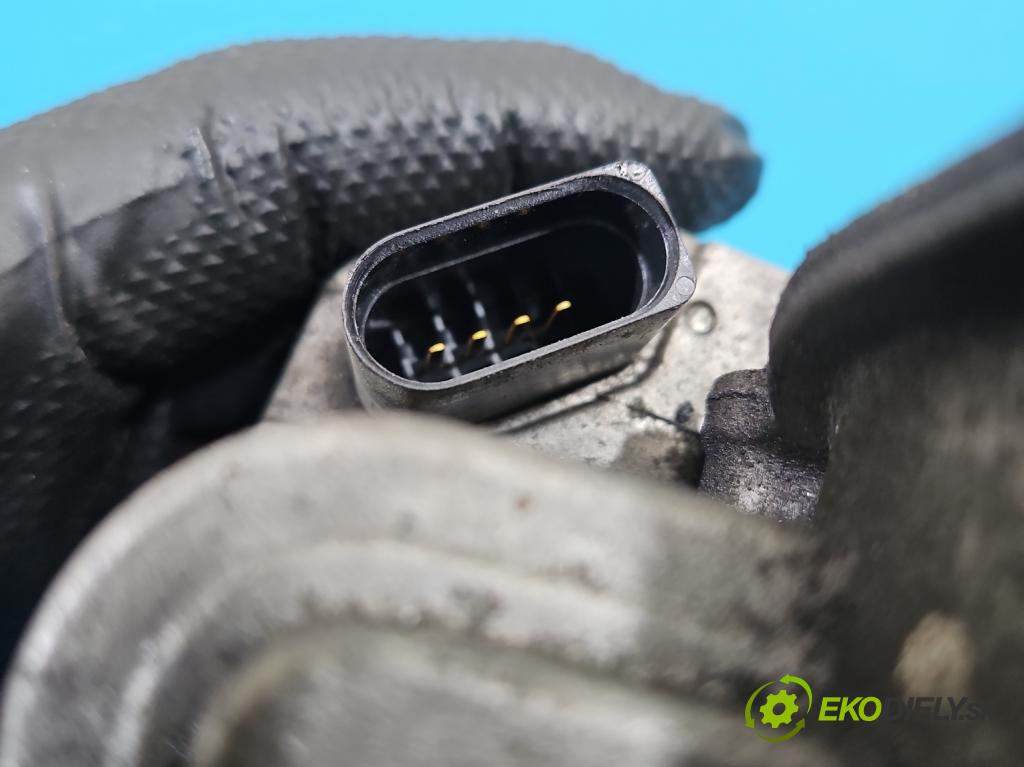 Opel Zafira B 2005-2014 1.7 cdti 125 HP manual 92 kW 1686 cm3 5- klapka 8981052101 (Škrtiaca klapka)