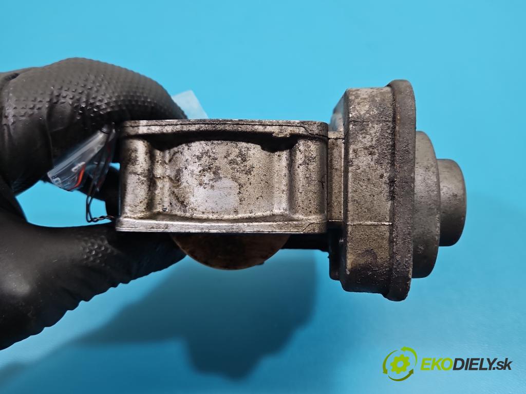 Opel Zafira B 2005-2014 1.7 cdti 125 HP manual 92 kW 1686 cm3 5- klapka 8981052101 (Škrtiaca klapka)