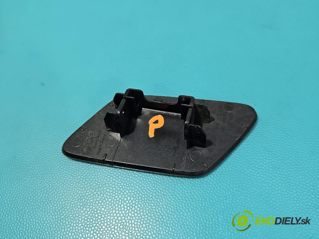 Skoda Superb III 2015-2024 2.0 tdi 150 HP automatic 110 kW 1968 cm3 5- blenda ostrekovačov pravé 3V0955110A