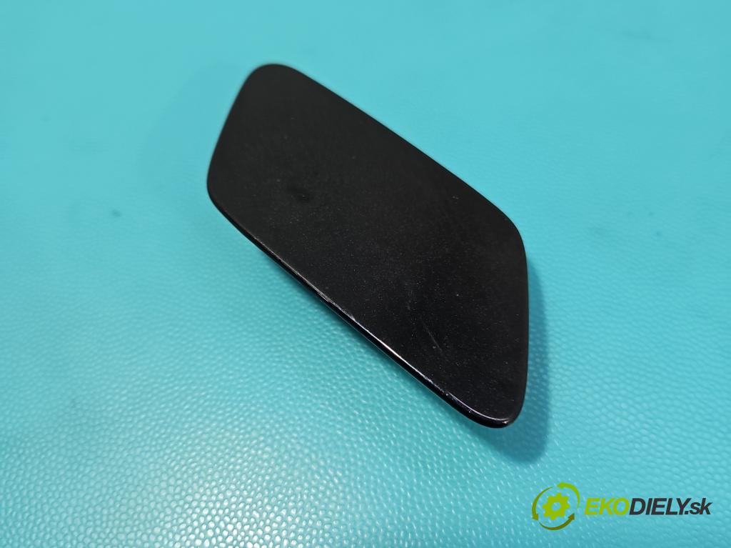 Skoda Superb III 2015-2024 2.0 tdi 150 HP automatic 110 kW 1968 cm3 5- blenda ostrekovačov pravé 3V0955110A