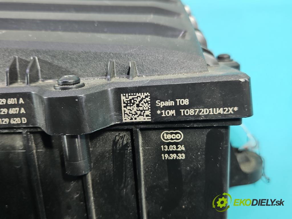 Skoda Superb III 2015-2024 2.0 tdi 150 HP automatic 110 kW 1968 cm3 5- obal filtra vzduchu 5QF129601A (Obal vzduchového filtra)