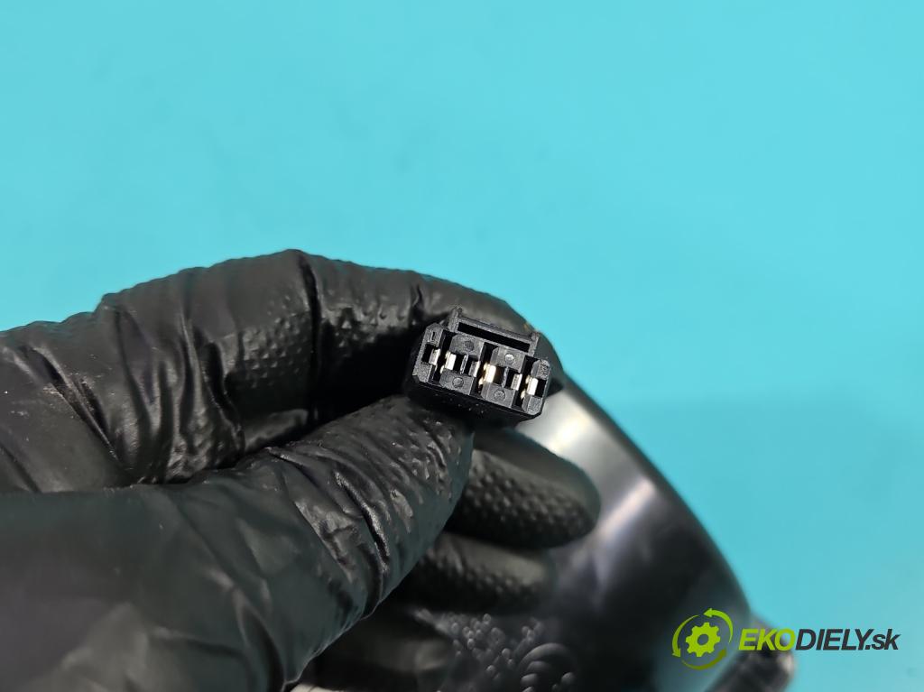 Skoda Superb III 2015-2024 2.0 tdi 150 hp automatic 110 kW 1968 cm3 5- kastlík 3V0863284