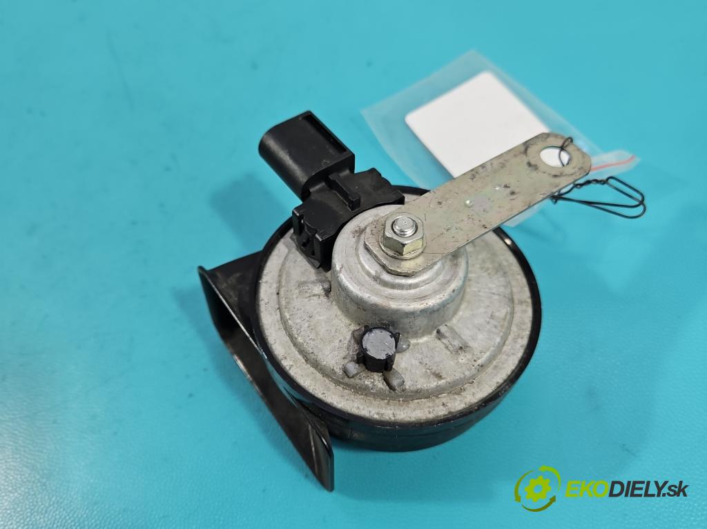 Skoda Superb III 2015-2024 2.0 tdi 150 hp automatic 110 kW 1968 cm3 5- Klakson: 2Q0951221