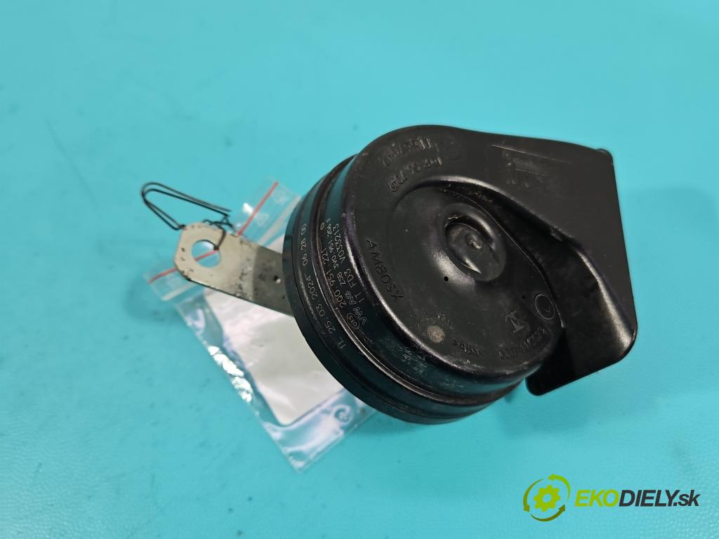 Skoda Superb III 2015-2024 2.0 tdi 150 hp automatic 110 kW 1968 cm3 5- Klakson: 2Q0951221