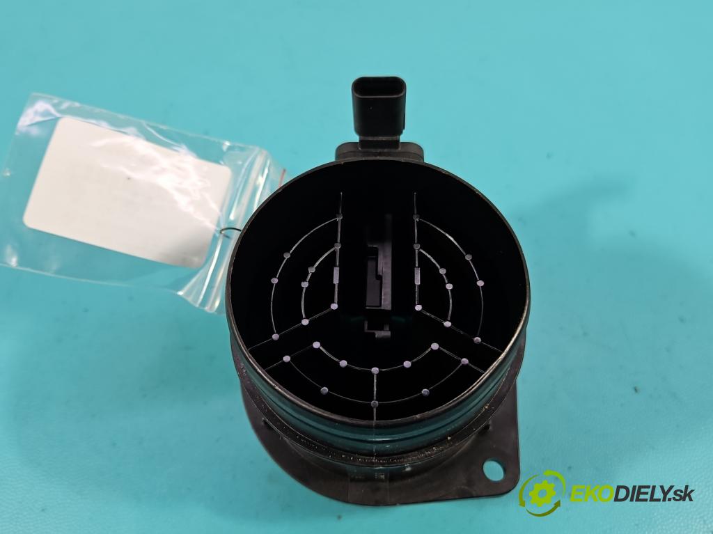 Skoda Superb III 2015-2024 2.0 tdi 150 HP automatic 110 kW 1968 cm3 5- průtokoměr: 05L906461B (Váha vzduchu)