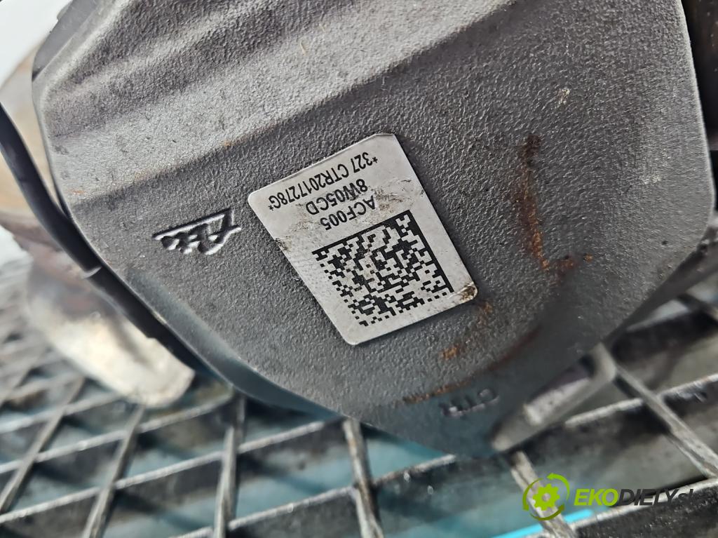 Audi A4 B9 2015-2024 2.0 TFSI 252KM automatic 185 kW 1984 cm3 4- brzdič predné ľavý 8W06CD (Kľučka dverí ostatné)