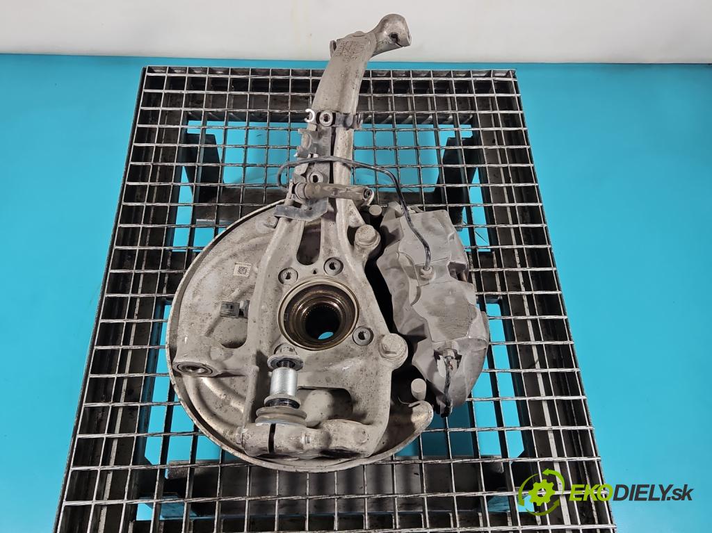 Audi A4 B9 2015-2024 2.0 TFSI 252KM automatic 185 kW 1984 cm3 4- náboj pravé 8W0407242F (Náboj kola)