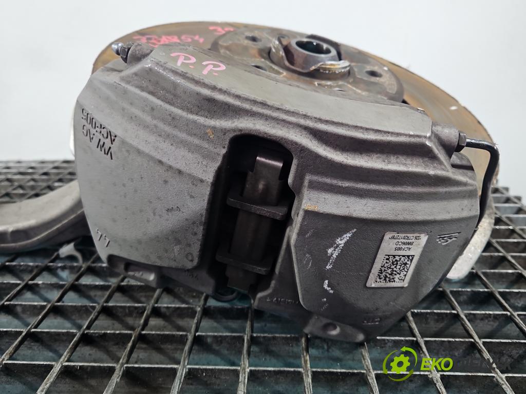 Audi A4 B9 2015-2024 2.0 TFSI 252KM automatic 185 kW 1984 cm3 4- brzdič predné pravý 8W06CD (Kľučka dverí ostatné)