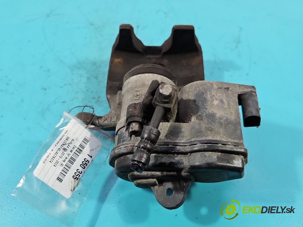 Audi A4 B9 2015-2024 2.0 TFSI 252KM automatic 185 kW 1984 cm3 4- brzdič zadné ľavý 8W0405BD (Kľučka dverí ostatné)