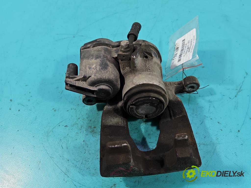 Audi A4 B9 2015-2024 2.0 TFSI 252KM automatic 185 kW 1984 cm3 4- brzdič zadné ľavý 8W0405BD (Kľučka dverí ostatné)