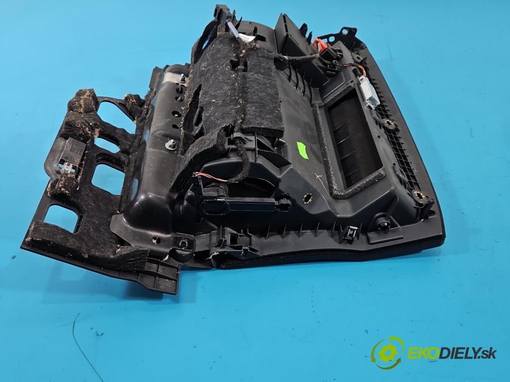 Audi A4 B9 2015-2024 2.0 TFSI 252KM automatic 185 kW 1984 cm3 4- kastlík 8W1880302