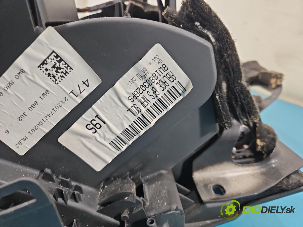 Audi A4 B9 2015-2024 2.0 TFSI 252KM automatic 185 kW 1984 cm3 4- kastlík 8W1880302