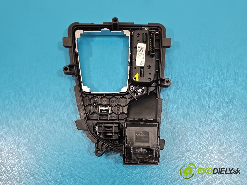 Audi A4 B9 2015-2024 2.0 TFSI 252KM automatic 185 kW 1984 cm3 4- Přepínač brzda: ručního 8W1713111C (Páčky pod volantem)