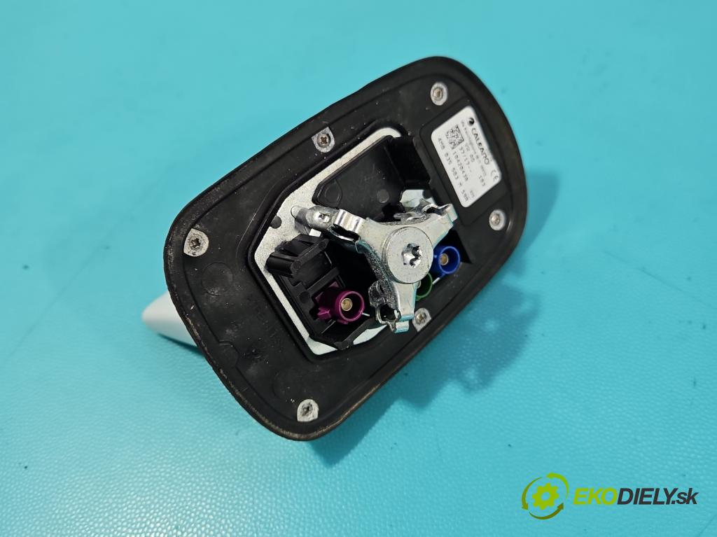 Audi A4 B9 2015-2024 2.0 TFSI 252KM automatic 185 kW 1984 cm3 4- Antena 4M0035503M