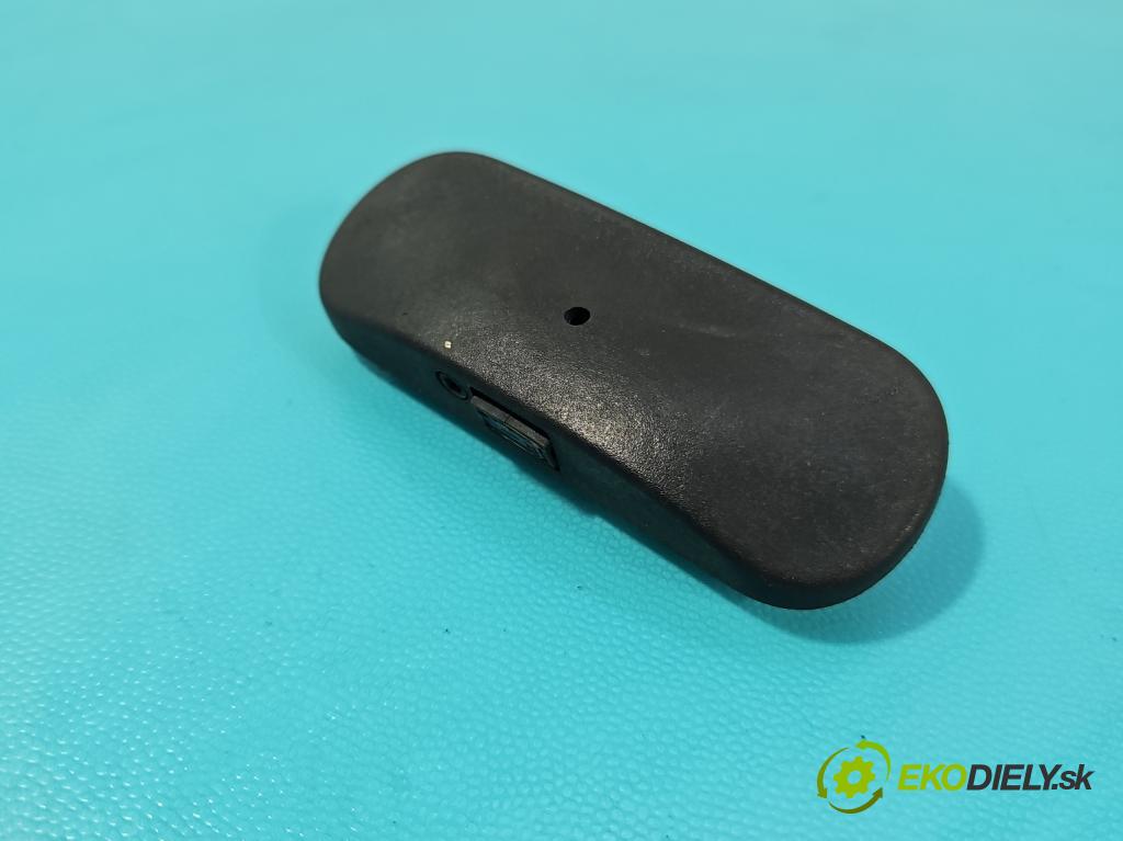 Audi A4 B9 2015-2024 2.0 TFSI 252KM automatic 185 kW 1984 cm3 4- ostřikovač 3W0955988A