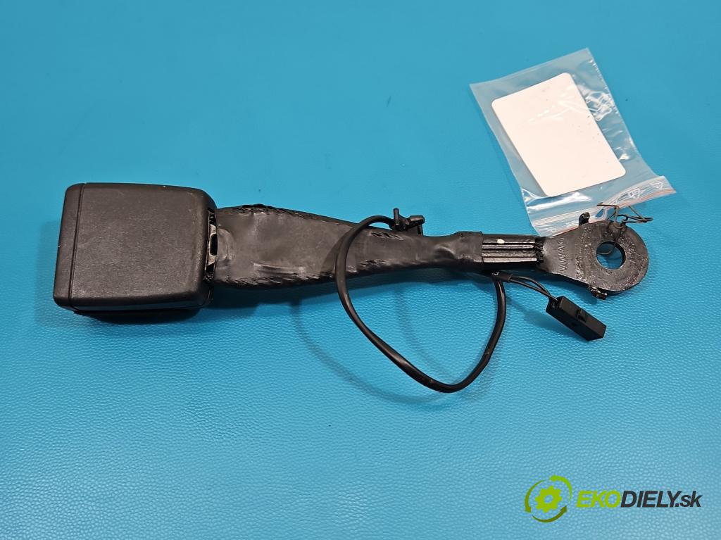 Audi A4 B9 2015-2024 2.0 TFSI 252KM automatic 185 kW 1984 cm3 4- pas bezpečnosť: predné ľavý 8W0857755A