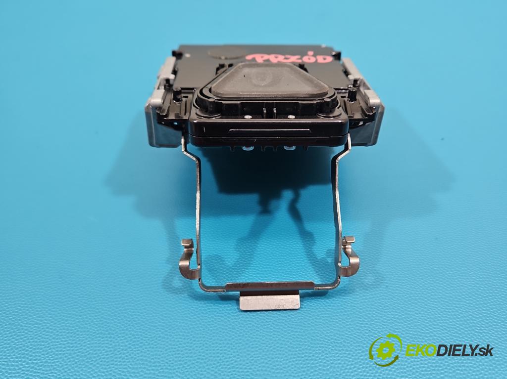 Audi A4 B9 2015-2024 2.0 TFSI 252KM automatic 185 kW 1984 cm3 4- Kamera predné 8W0907217C