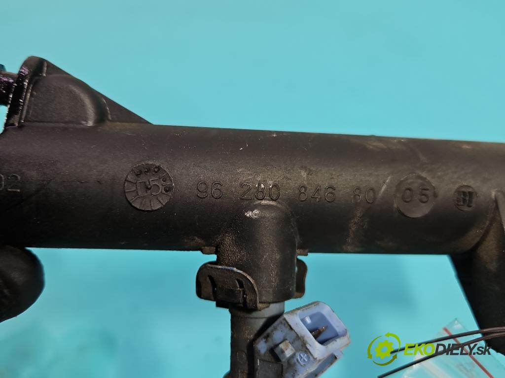 Citroen C4 I 2004-2011 2.0 16V 177 HP manual 130 kW 1997 cm3 3- vstrek 0280156139 (Vstrekovač paliva)