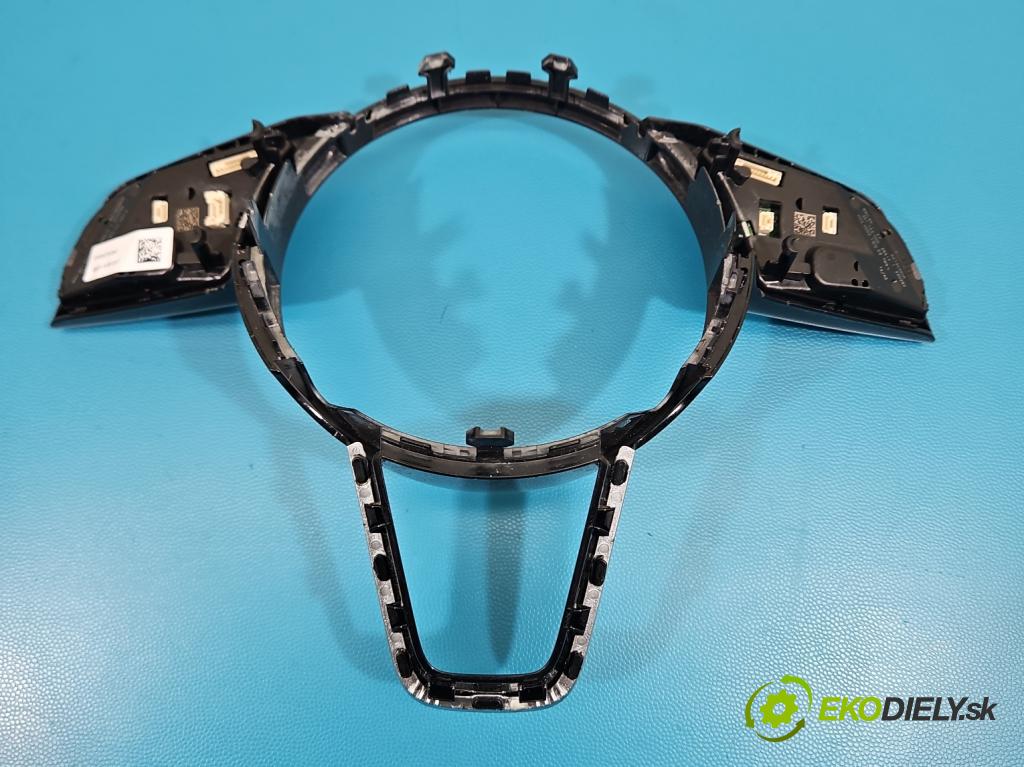 Audi A4 B9 2015-2024 2.0 TFSI 252KM automatic 185 kW 1984 cm3 4- prepínač multifunkční: řízení: 8W0419689 (Prepínacie páčky pod volantom)