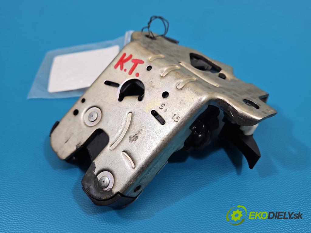 Audi A4 B9 2015-2024 2.0 TFSI 252KM automatic 185 kW 1984 cm3 4- zámok kufrové dvere zadné 3G0827503A