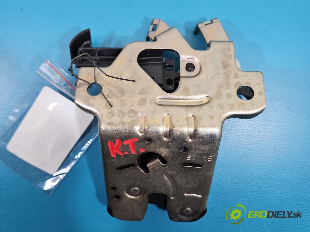 Audi A4 B9 2015-2024 2.0 TFSI 252KM automatic 185 kW 1984 cm3 4- zámok kufrové dvere zadné 3G0827503A