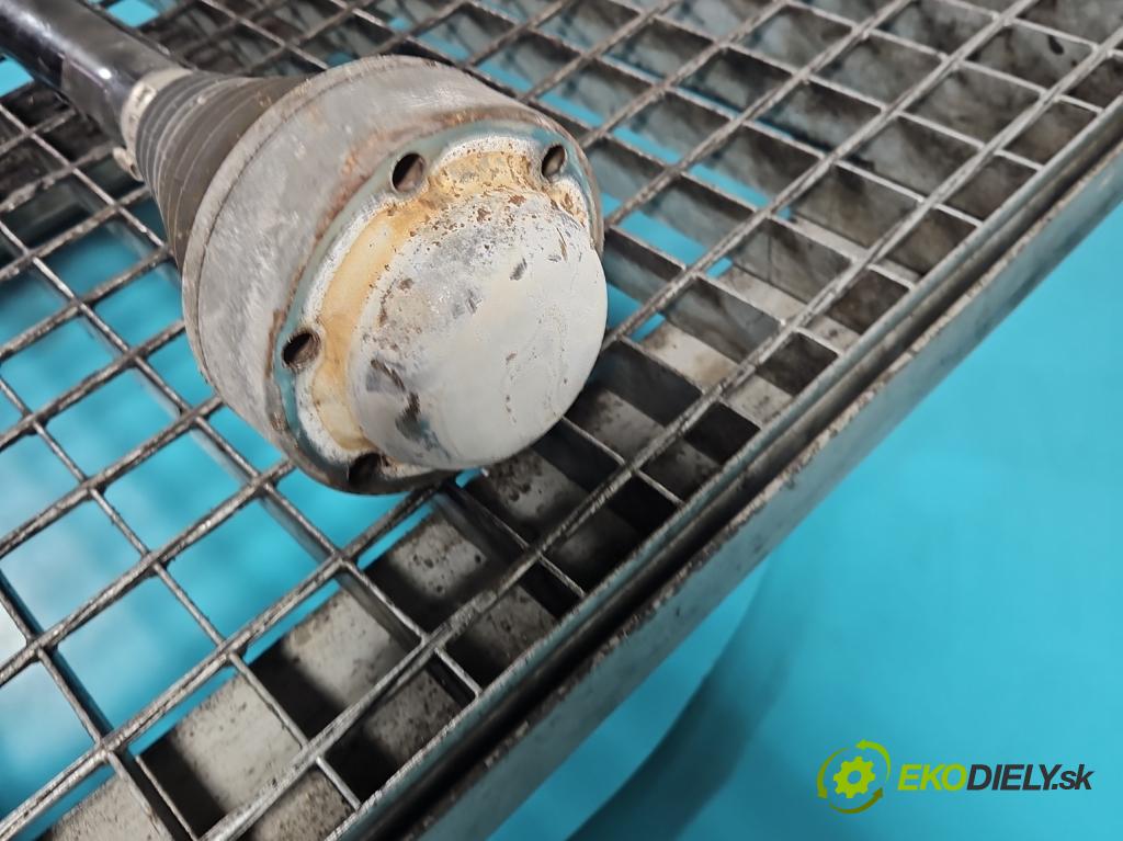 Audi A4 B9 2015-2024 2.0 TFSI 252KM automatic 185 kW 1984 cm3 4- poloos zadní levé 8W0501203D