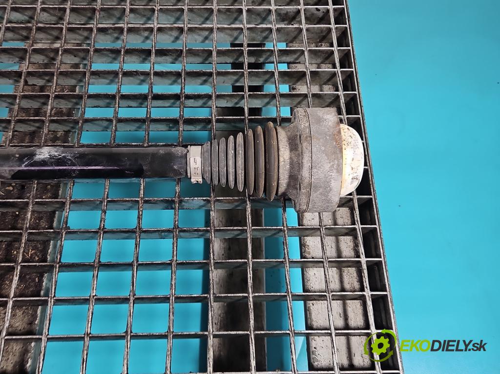 Audi A4 B9 2015-2024 2.0 TFSI 252KM automatic 185 kW 1984 cm3 4- poloos zadní levé 8W0501203D