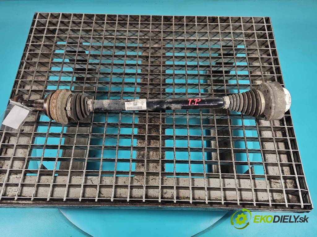 Audi A4 B9 2015-2024 2.0 TFSI 252KM automatic 185 kW 1984 cm3 4- poloos zadní pravé 8W0501203D