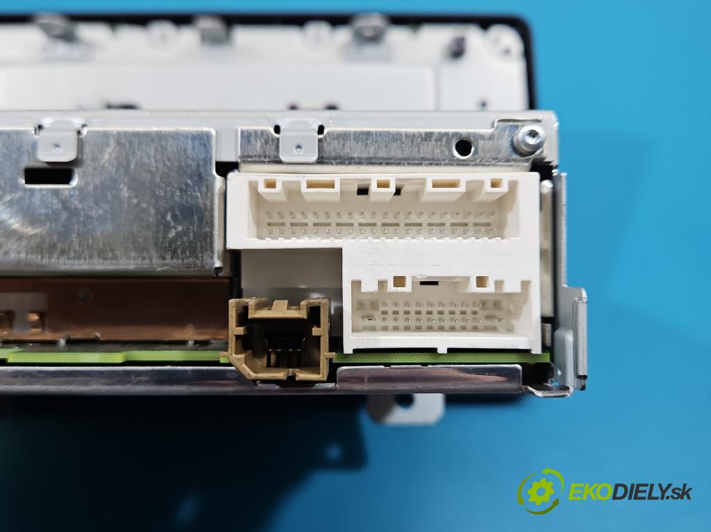 Renault Trafic III 2014 - 2.0 dci 150 HP manual 110 kW 1997 cm3 5- Radio originál 259155541R