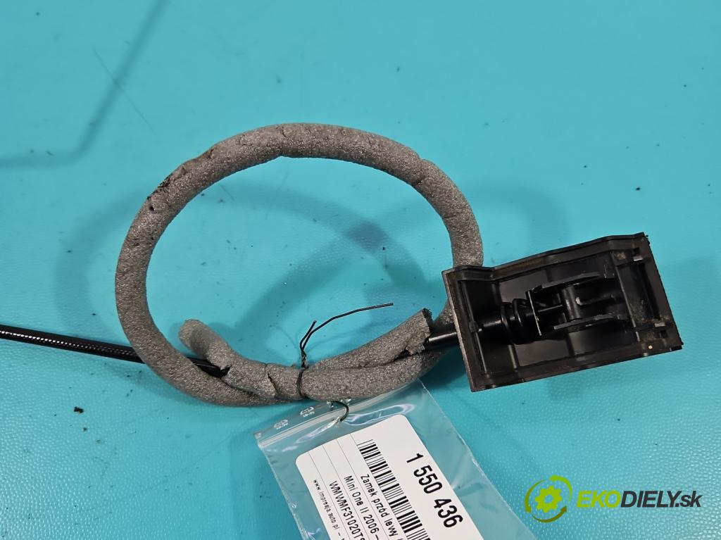 Mini One II 2006-2013 1.6 16V 120 hp manual 88 kW 1598 cm3 3- zámek přední levý 0556768-09