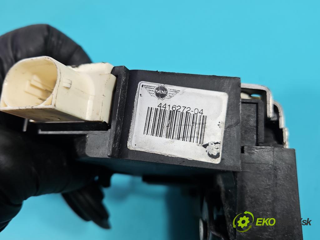 Mini One II 2006-2013 1.6 16V 120 hp manual 88 kW 1598 cm3 3- zámek přední pravý 4416272-04