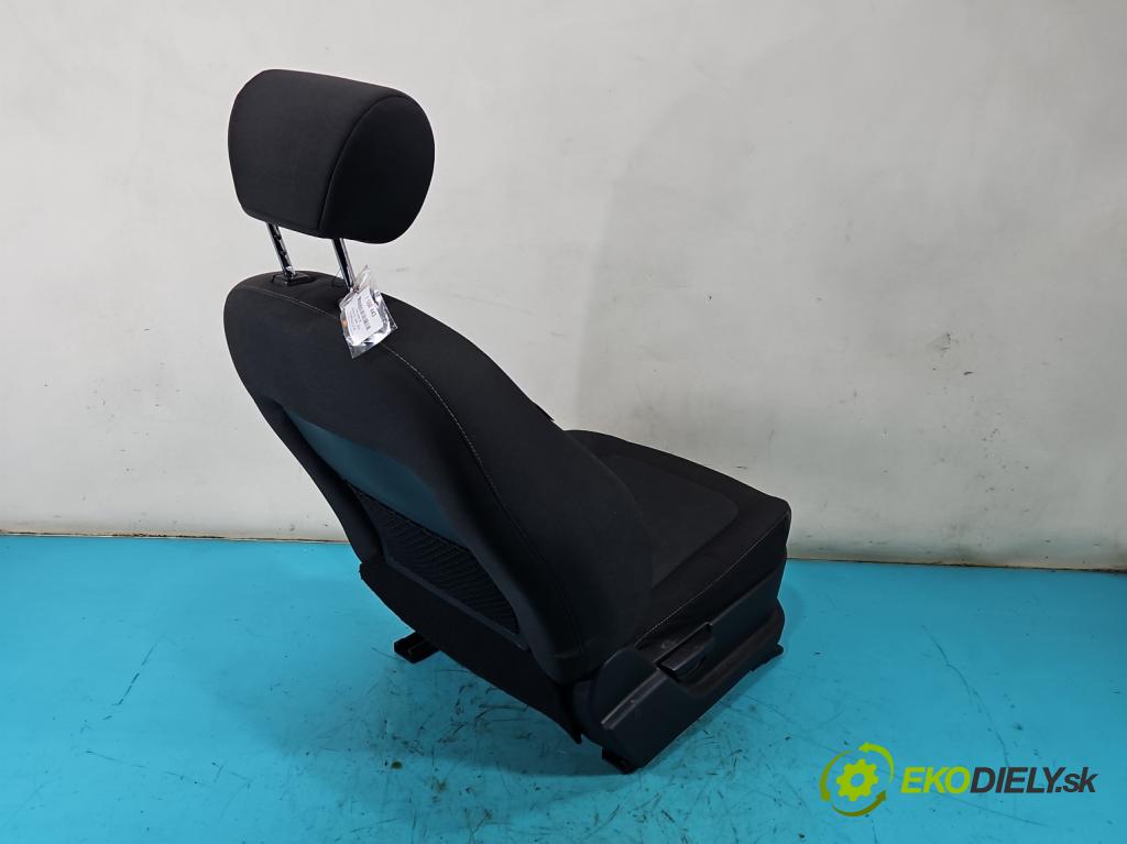 Hyundai I20 I 2008-2014 1.2 16V 78 HP manual 57.2 kW 1248 cm3 5- Sedačka pravý  (Sedadlo)