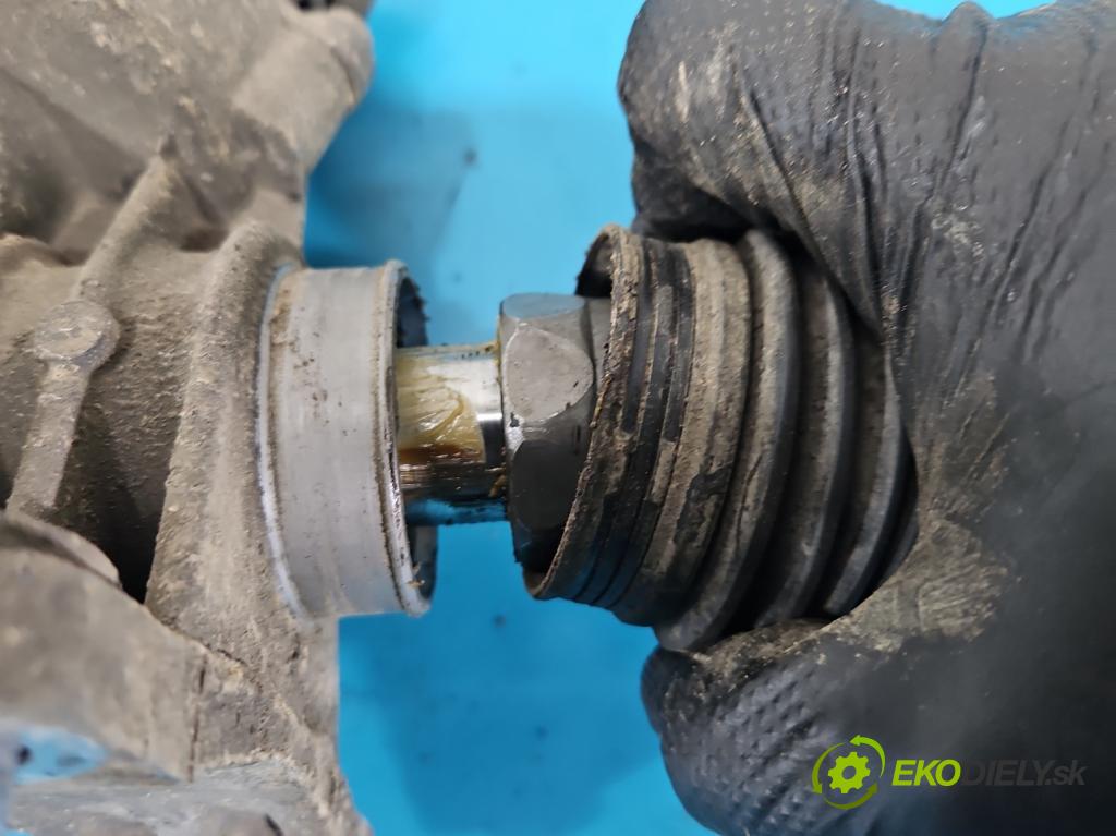 Vw Passat B6 2005-2010 1.9 tdi 105 HP manual 77 kW 1896 cm3 5- Ozubené kolo: volant 3C1423051S