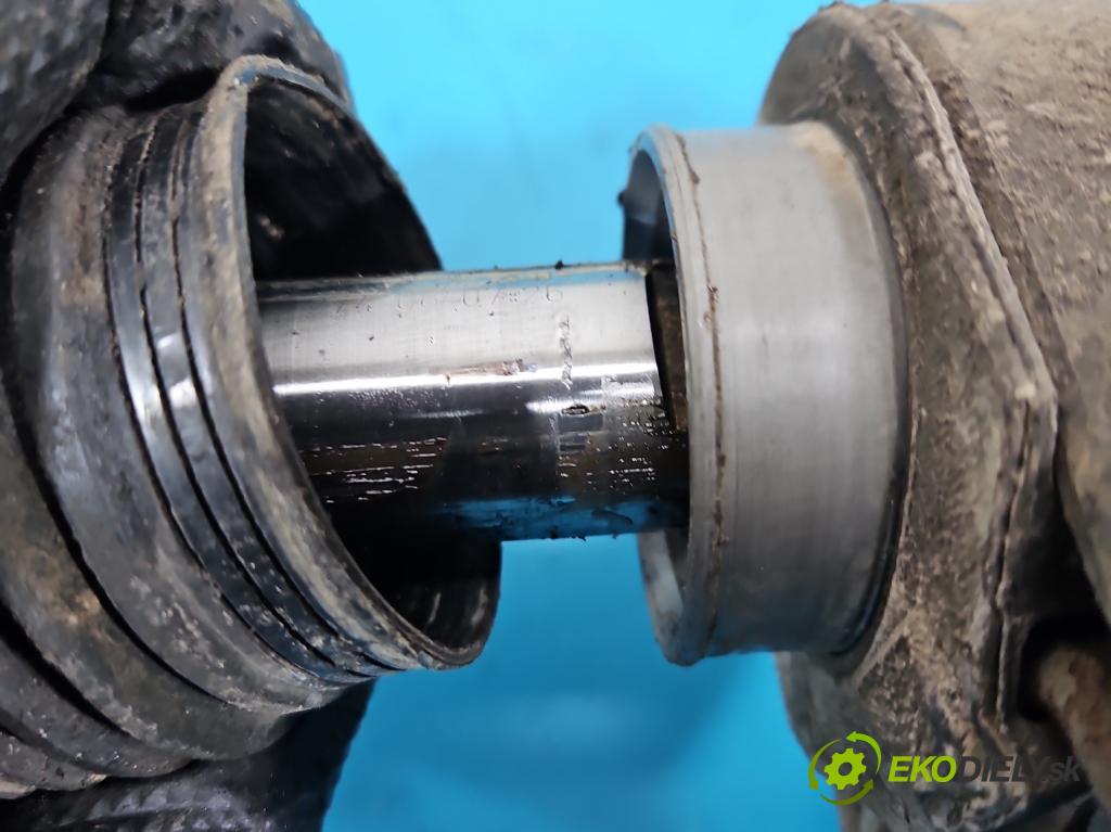 Vw Passat B6 2005-2010 1.9 tdi 105 HP manual 77 kW 1896 cm3 5- Ozubené kolo: volant 3C1423051S