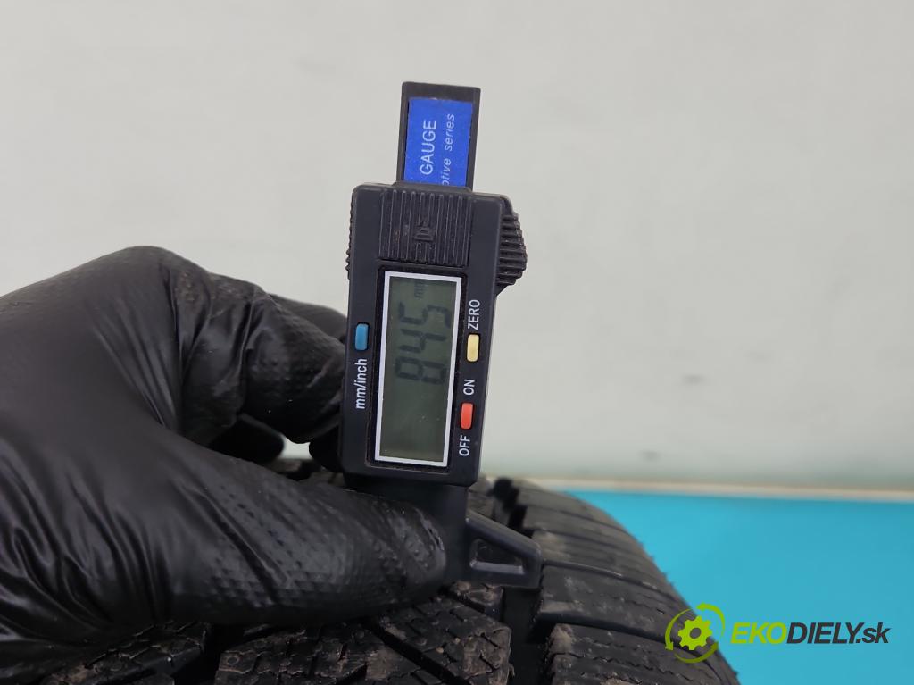 Toyota Auris I 2006-2013 2.0 D4D 126 hp manual 93 kW 1998 cm3 5- pneumatiky: zimní 4 ks komplet