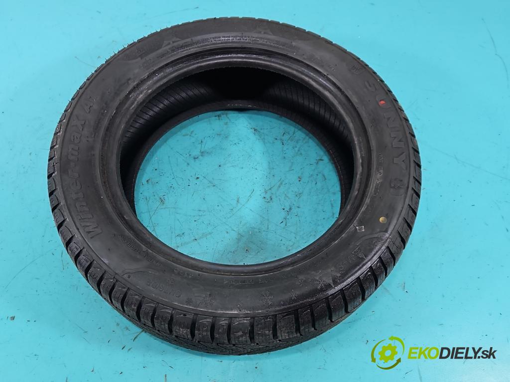 Toyota Auris I 2006-2013 2.0 D4D 126 hp manual 93 kW 1998 cm3 5- pneumatiky: zimní 4 ks komplet